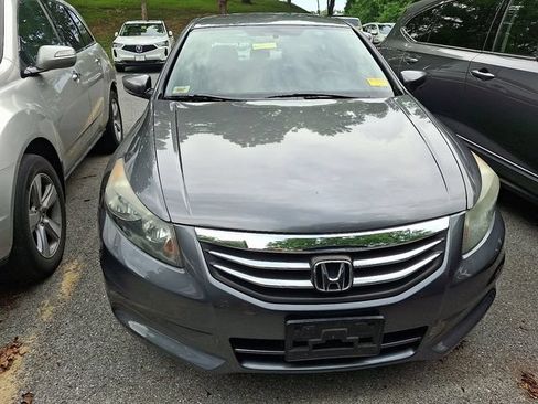 Used 2011 Honda Accord LX image 2