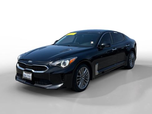 Used 2018 Kia Stinger RWD image 1