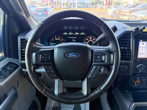 Used 2018 Ford F150 XLT w/ Equipment Group 302A Luxury AWD/4WD image 9