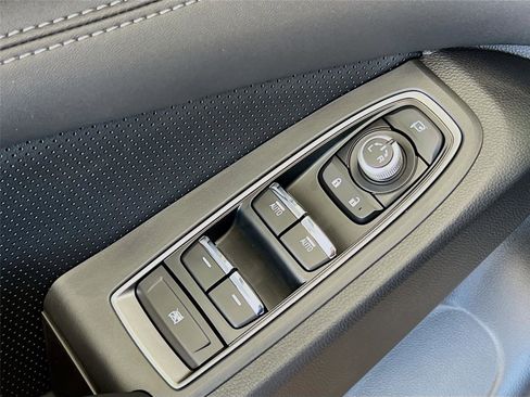 New 2025 Subaru Ascent Touring image 22