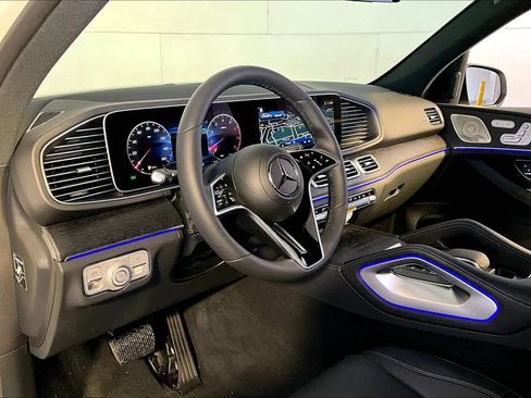 New 2026 Mercedes-Benz GLE 450 4MATIC image 9