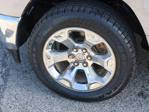 Used 2021 RAM 1500 Big Horn AWD/4WD image 29