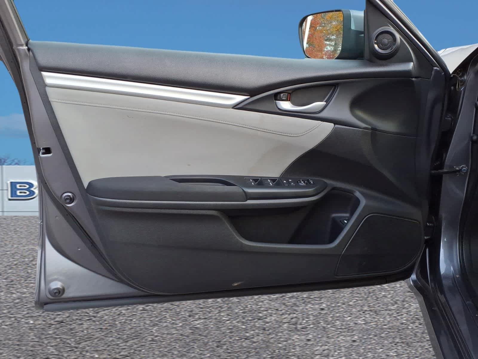Used 2016 Honda Civic EX image 11