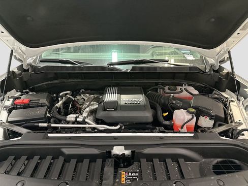 New 2025 Chevrolet Silverado 1500 LTZ w/ Technology Package AWD/4WD image 33