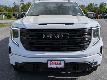 New 2026 GMC Sierra 1500 Elevation w/ Elevation Premium Package