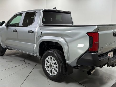 Certified 2024 Toyota Tacoma SR image 7