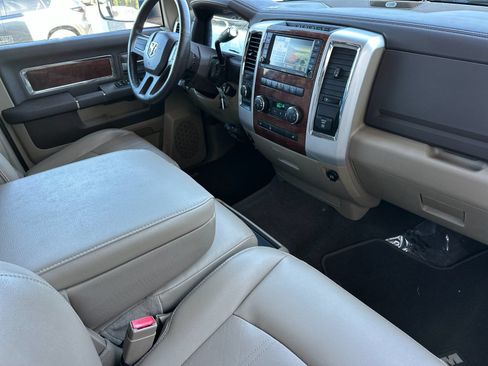 Used 2011 RAM 1500 Laramie AWD/4WD image 14