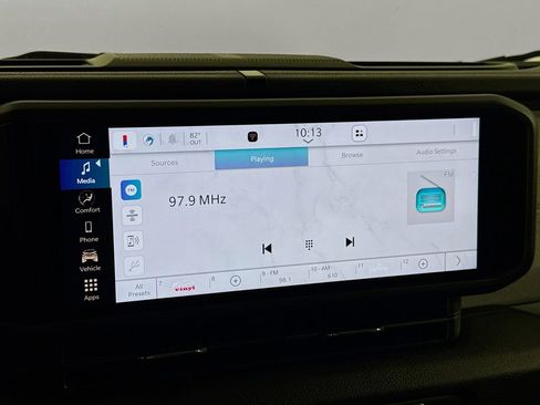 Used 2024 Jeep Gladiator Sport image 33