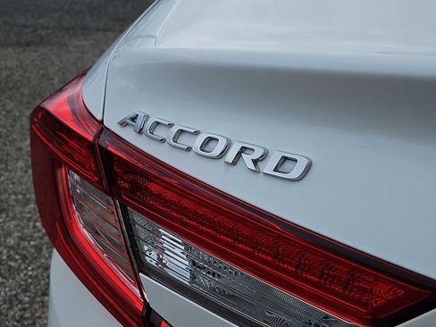 Certified 2021 Honda Accord EX-L image 12