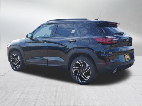 New 2026 Chevrolet TrailBlazer RS w/ Convenience Package AWD/4WD image 2
