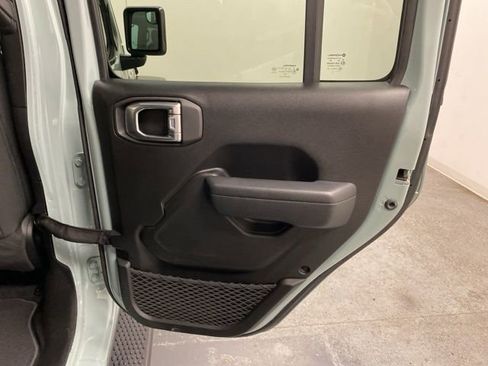 Used 2023 Jeep Wrangler Sport image 29