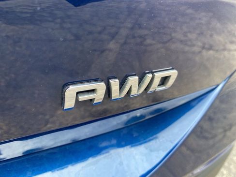 Used 2023 Chevrolet Equinox LS AWD/4WD image 14