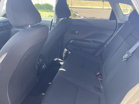 Used 2024 Hyundai Kona SEL FWD image 14