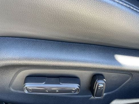 Used 2022 Honda Civic EX-L image 25