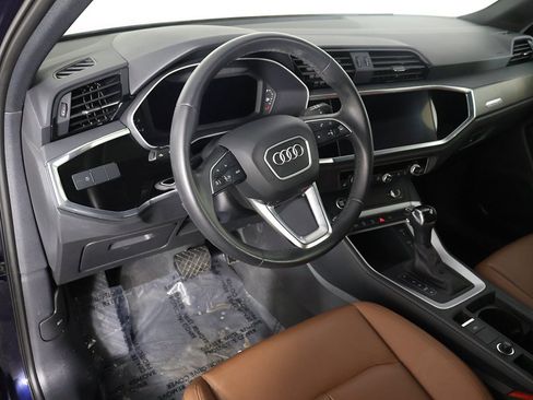 Used 2022 Audi Q3 2.0T Premium w/ Convenience Package image 25