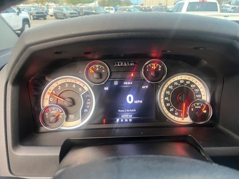 Used 2014 RAM 2500 Lone Star image 10