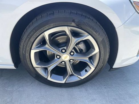 Used 2024 Chevrolet Malibu LT FWD image 33