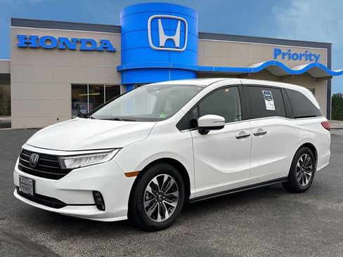 Certified 2024 Honda Odyssey EX-L image 1