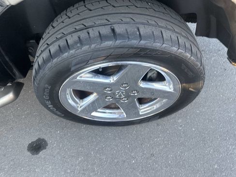 Used 2007 Dodge Durango Limited w/ Trailer Tow Group image 9