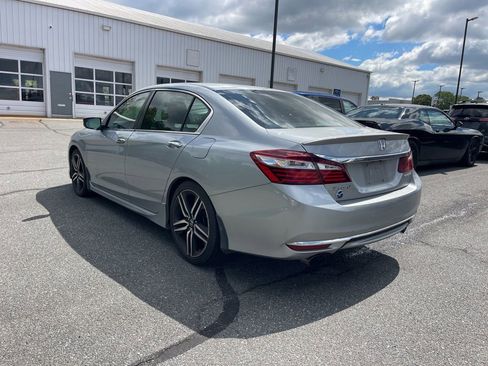Used 2016 Honda Accord Sport image 3