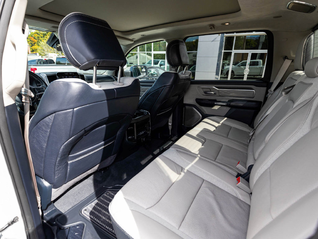 Used 2024 RAM 1500 Limited AWD/4WD image 27
