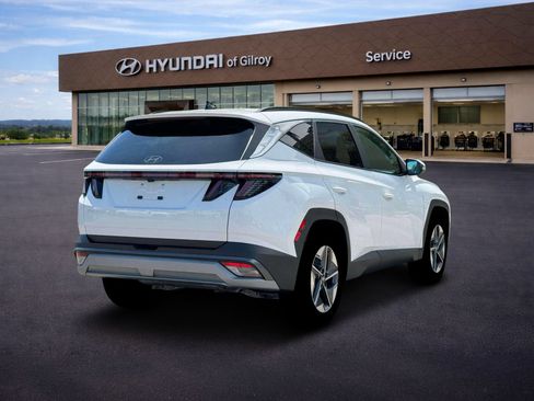 New 2026 Hyundai Tucson SEL FWD image 7