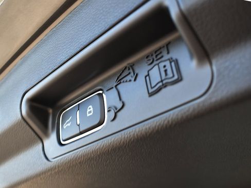 New 2026 Ford Explorer Platinum AWD/4WD image 27