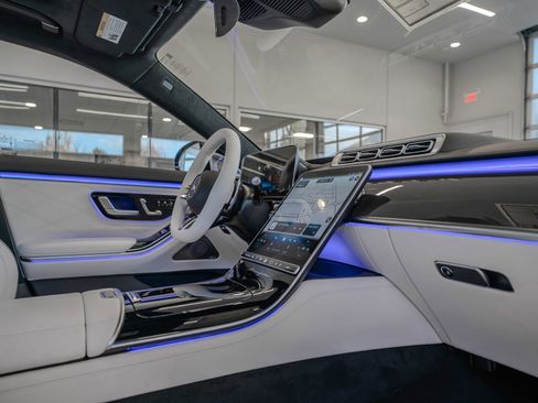 New 2026 Mercedes-Benz S 63 AMG S image 18