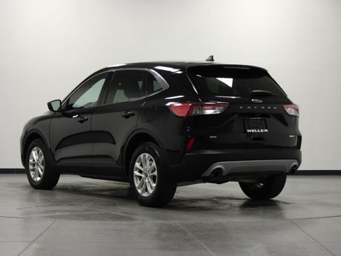 Used 2020 Ford Escape SE AWD/4WD image 6
