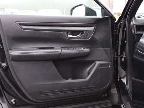 Used 2025 Honda CR-V Sport-L image 12