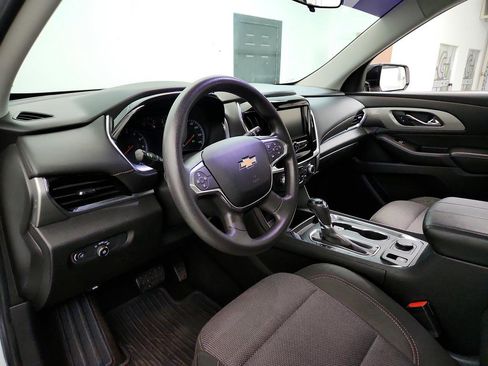 Used 2019 Chevrolet Traverse LS FWD image 13