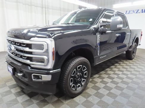 Used 2024 Ford F250 Platinum image 6