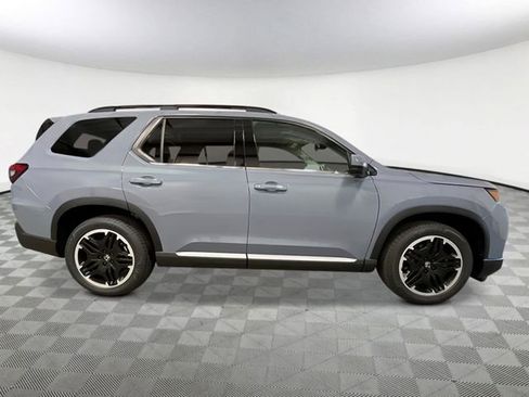New 2026 Honda Pilot Touring image 7