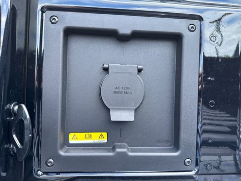 New 2026 Ford F150 XLT w/ Equipment Group 302A MID AWD/4WD image 8