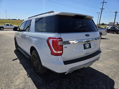 Used 2021 Ford Expedition Max XLT image 5