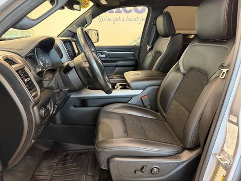Used 2020 RAM 1500 Sport w/ Level 2 Equipment Goup w/2_L AWD/4WD image 11
