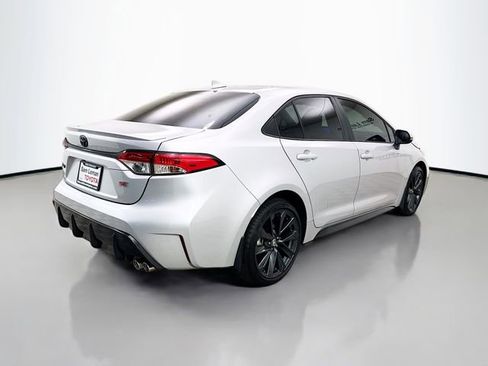 Used 2024 Toyota Corolla SE image 7