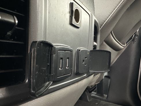 Used 2019 Ford F150 XLT w/ Equipment Group 302A Luxury image 29