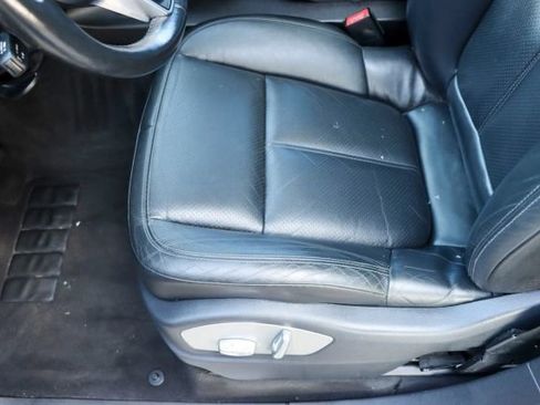 Used 2016 Porsche Cayenne image 16