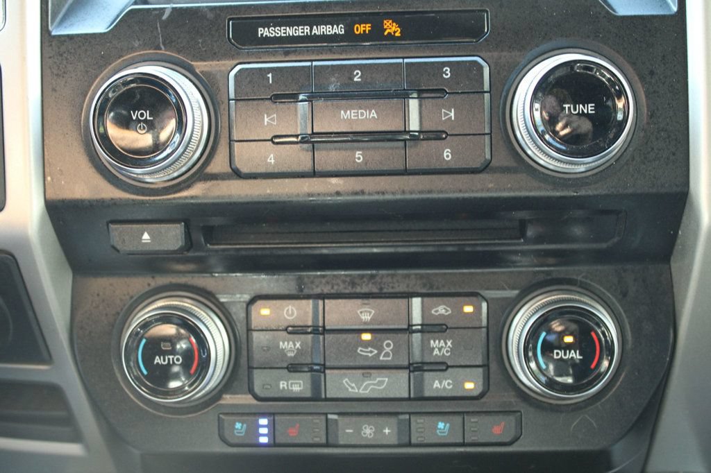 Used 2018 Ford F150 Lariat w/ Equipment Group 502A Luxury AWD/4WD image 19