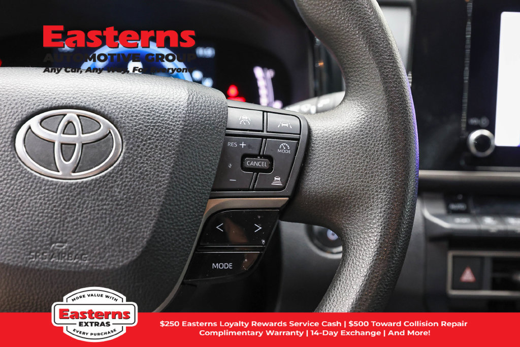 Used 2025 Toyota Camry LE FWD image 16