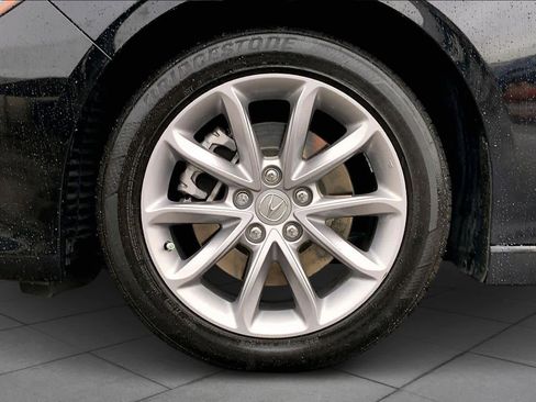 Used 2023 Acura TLX image 10