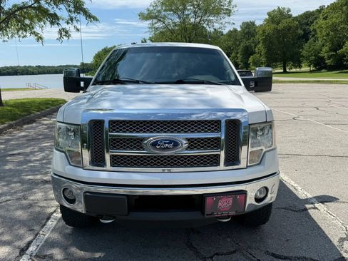Used 2011 Ford F150 Lariat w/ Lariat Chrome Pkg AWD/4WD image 2