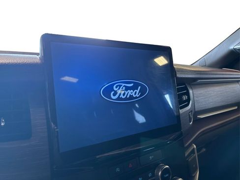 Certified 2024 Ford Expedition Limited AWD/4WD image 26