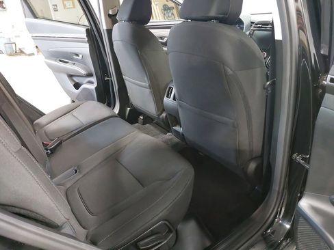Certified 2023 Hyundai Tucson SEL AWD/4WD image 11