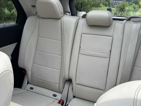 Certified 2022 Mercedes-Benz GLE 350 4MATIC image 33