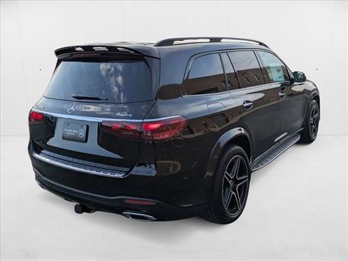 New 2026 Mercedes-Benz GLS 450 4MATIC image 5