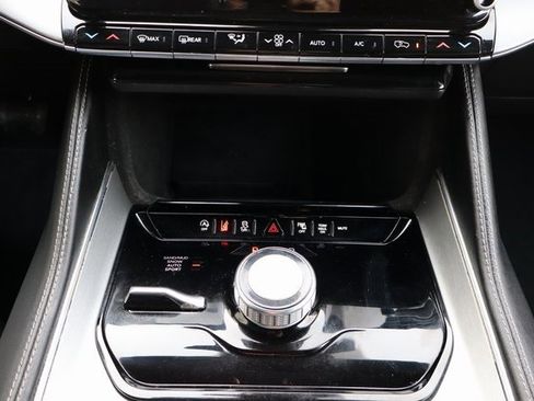 Used 2023 Jeep Wagoneer Series II image 26