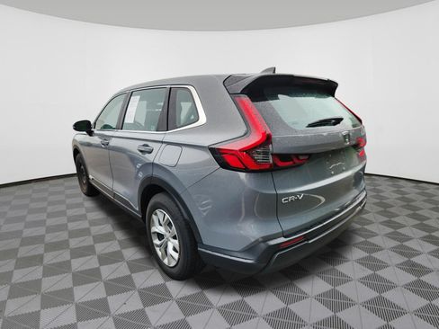 Used 2024 Honda CR-V LX image 3