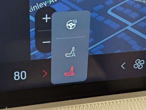 New 2026 Ford Explorer Active w/ Active Comfort Package image 27